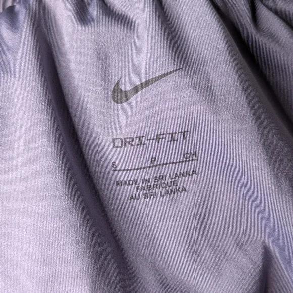 Nike One Dri-FIT Ultra High Waisted 3" Training Shorts Daybreak Purple Small NWT - Picture 5 of 14